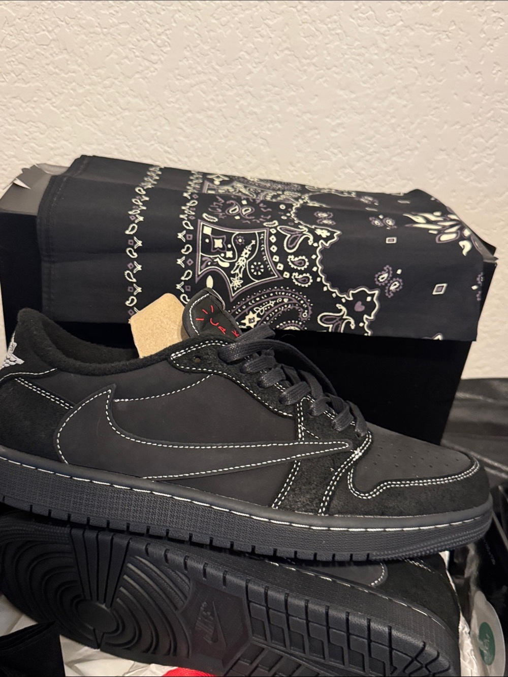 Jordan 1 Low SP black phantom Travis Scott Black Sneaker with Contrast Stitching